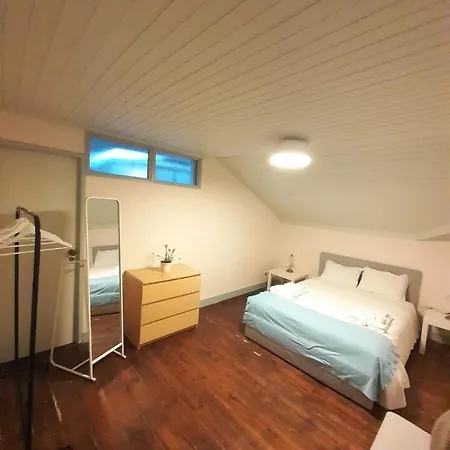 Konukevi Palacio Santanna 3*