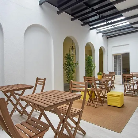 Konukevi Palacio Santanna